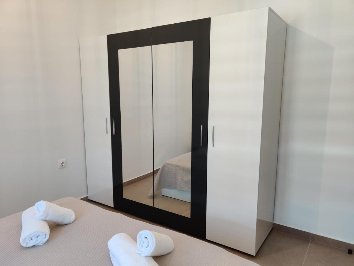 Mare Monte Luxury Apartments 3 เนอา สกีโอนี ภายนอก รูปภาพ