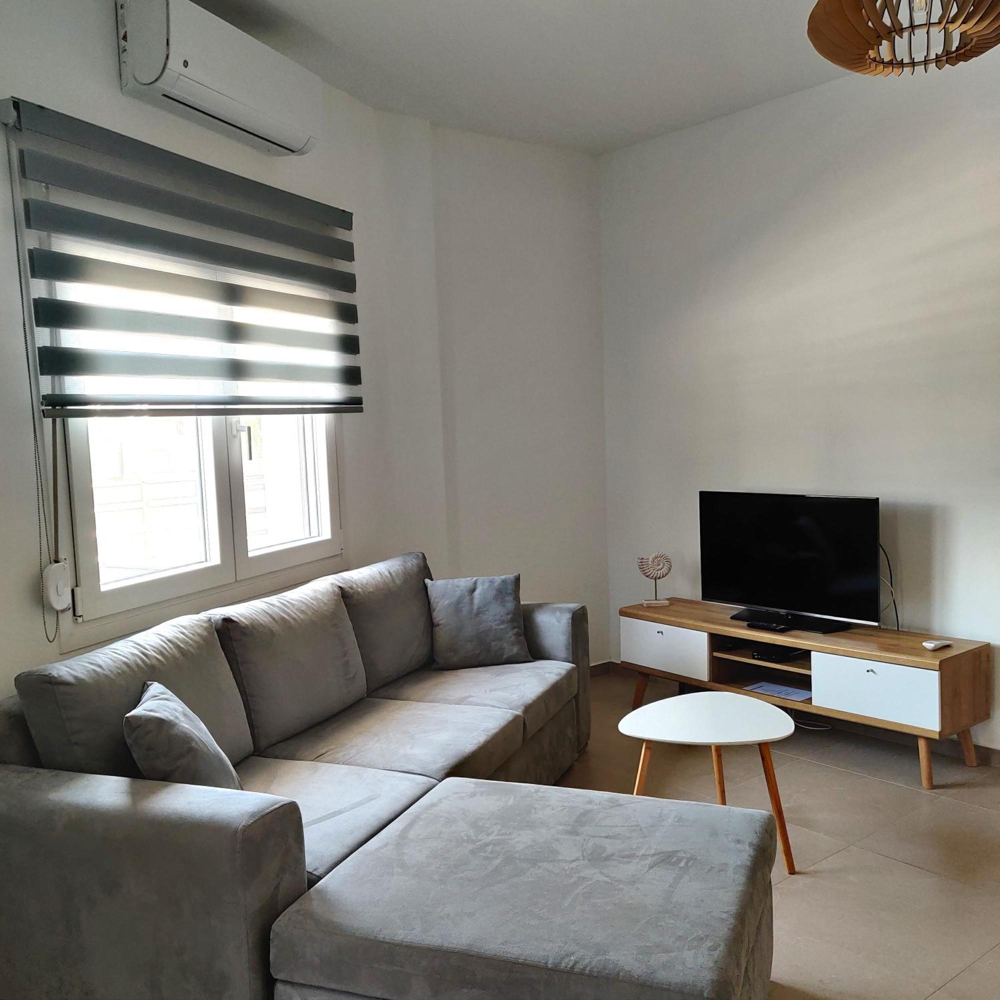Mare Monte Luxury Apartments 3 เนอา สกีโอนี ภายนอก รูปภาพ